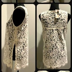 Karen Kane Cream White Lace Tank Blouse Top Side Slits Raw Hem Size Small